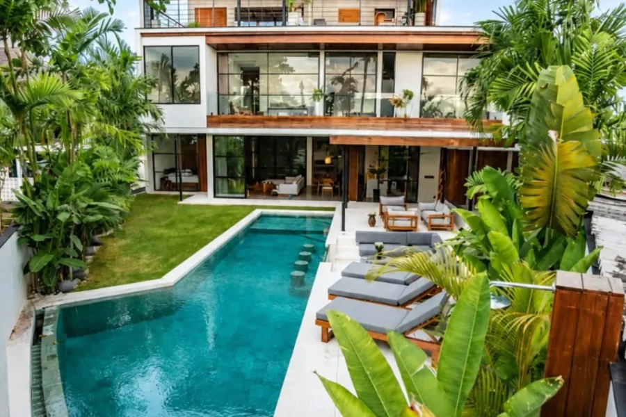 3BR villa for sale Canggu — designer villa with a private pool and rice-field views, Canggu
