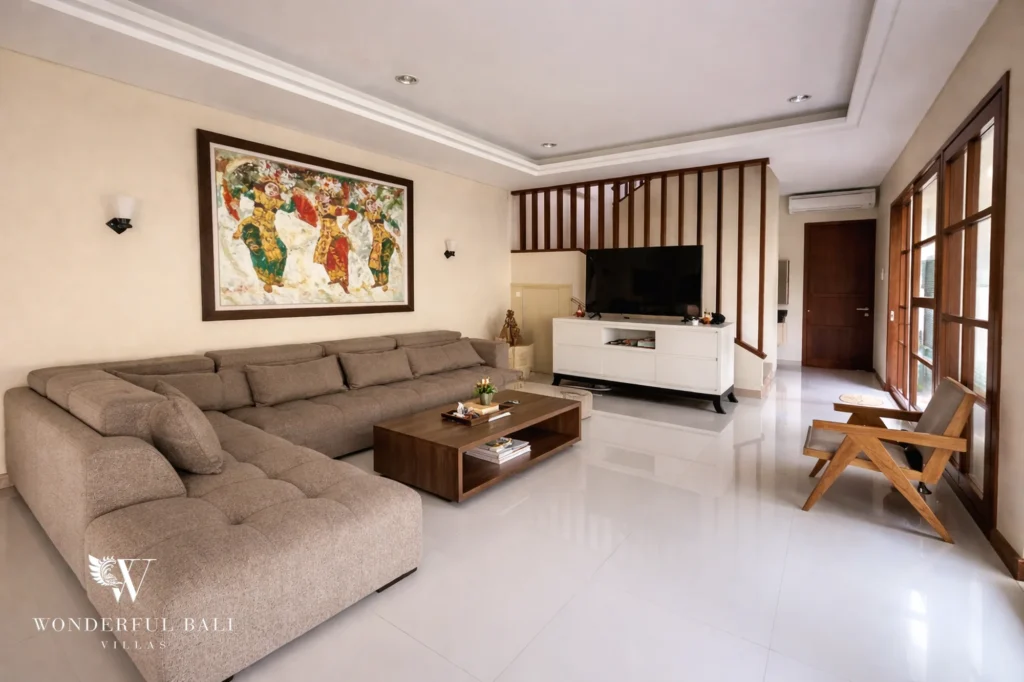 Fully enclosed living room in a four-bedroom family villa, Bumbak, Umalas