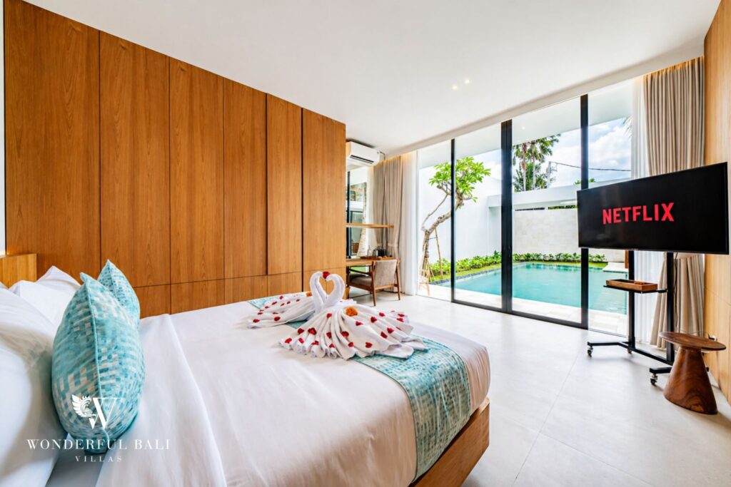 4BR Luxury Villa with Private Gym in Pererenan Canggu photo 13