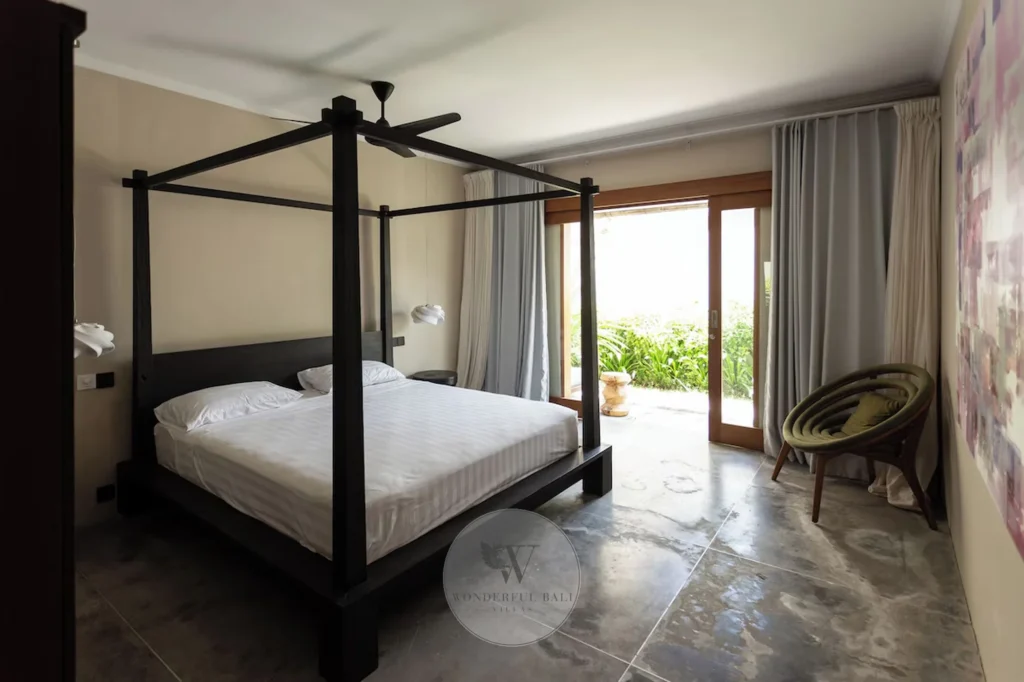 Third ensuite bedroom, three-bedroom villa in Umalas, Bali