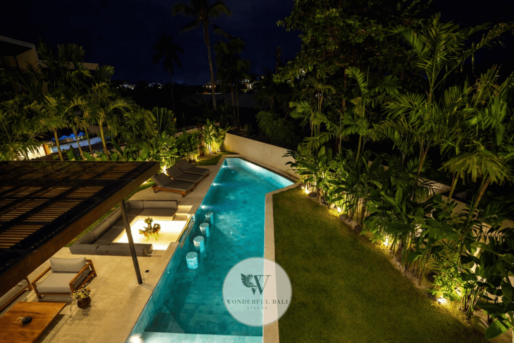 3BR Designer Luxury Villa in Canggu photo 12