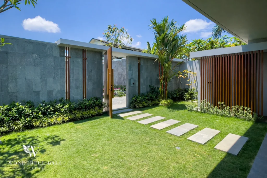 Private garden with rice field outlook, four-bedroom villa in Pererenan