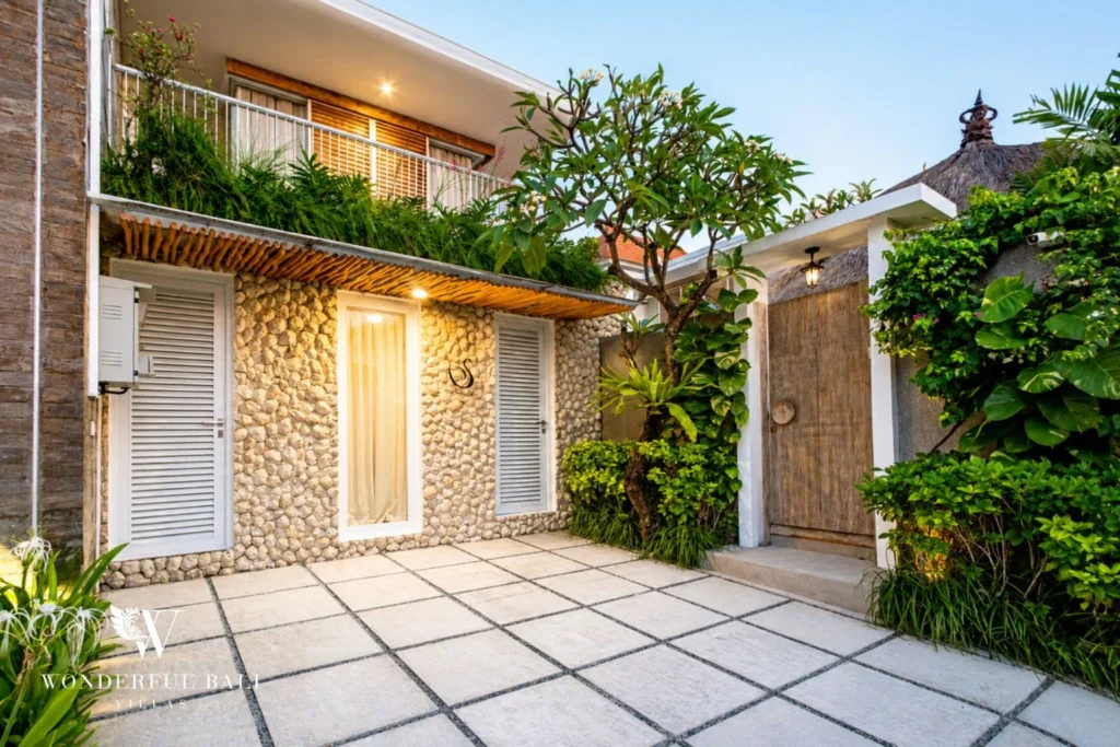 Entrance pathway with tropical garden at a villa in Petitenget, Bali