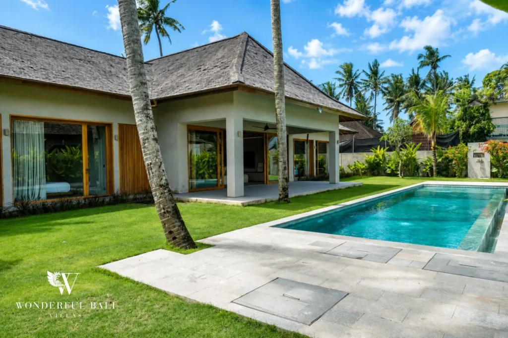 Villa exterior with private pool, 4-bedroom villa for sale in Kaba-Kaba, Tabanan