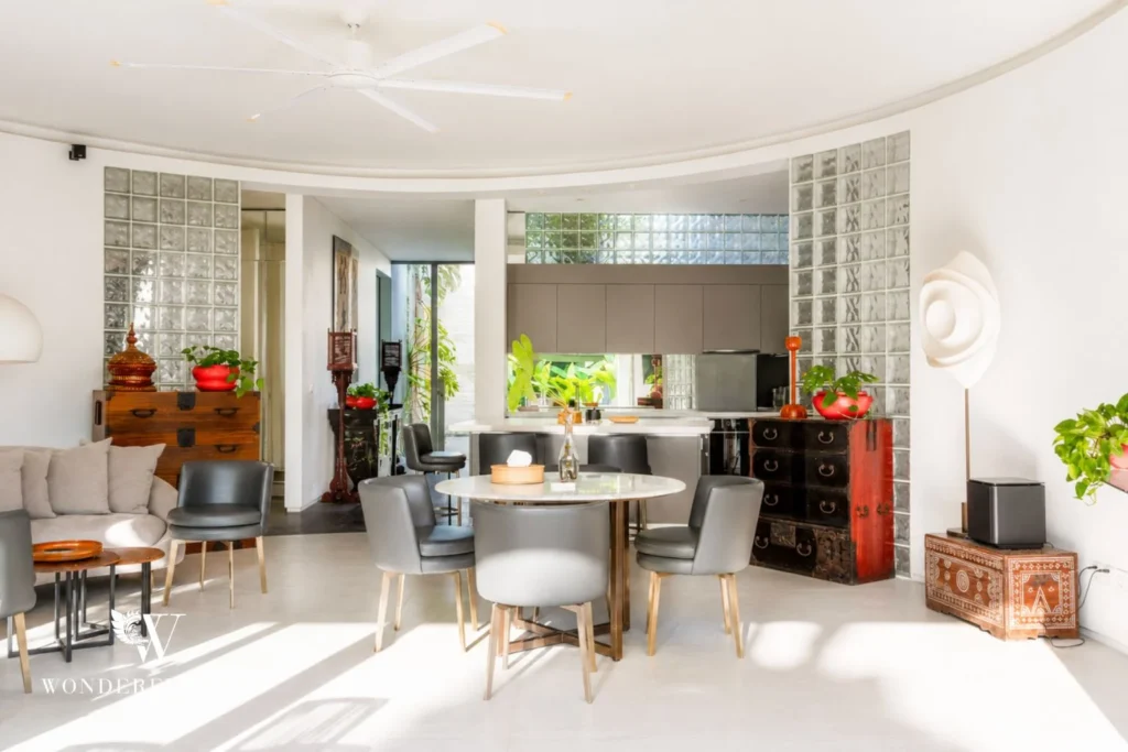 monthly villa rental Umalas — open plan living dining