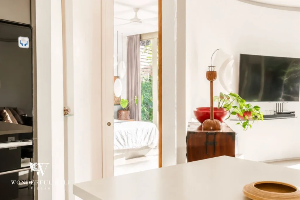 monthly villa rental Umalas — open kitchen