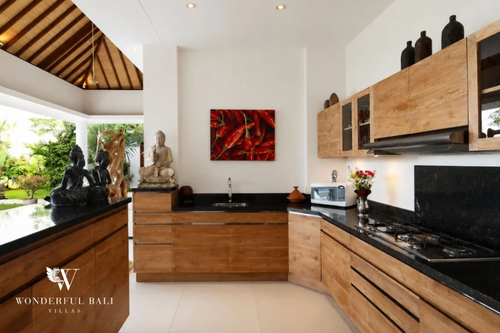 Fully equipped modern kitchen, 5-bedroom villa in Batu Bolong, Canggu