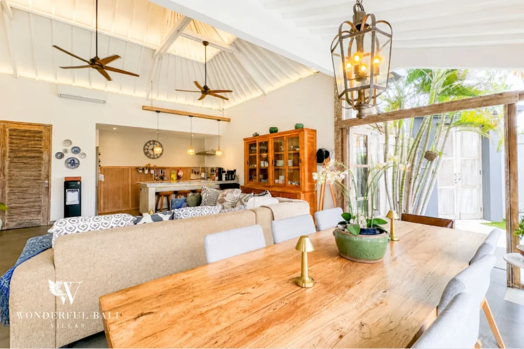 Fully equipped kitchen with central island and modern appliances, 4-bedroom family villa in Mertasari, Kerobokan