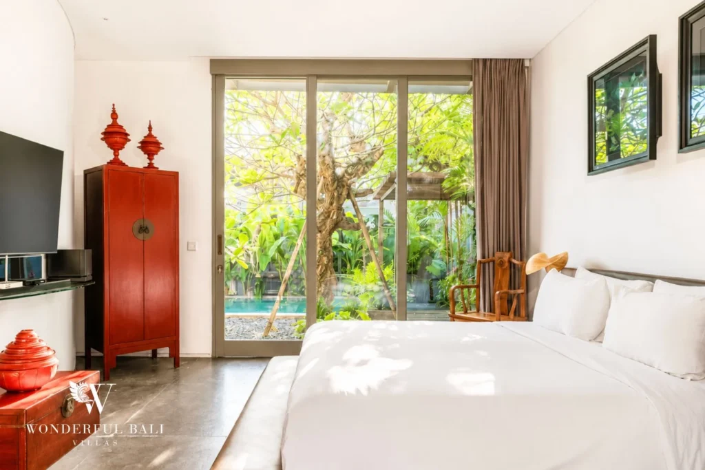 monthly villa rental Umalas — second bedroom pool access