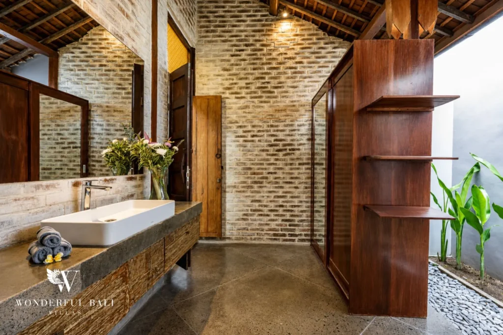 Bathroom with wooden vanity and natural materials, dual-villa compound in Pererenan