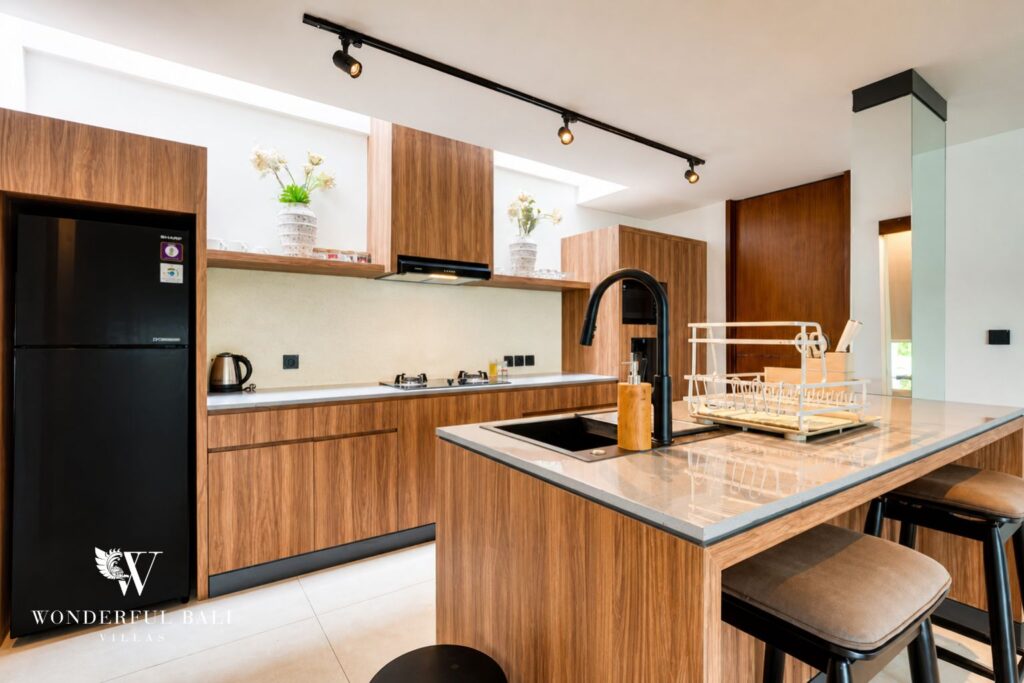 5BR Freehold Luxury New Built Villa in Canggu photo 12
