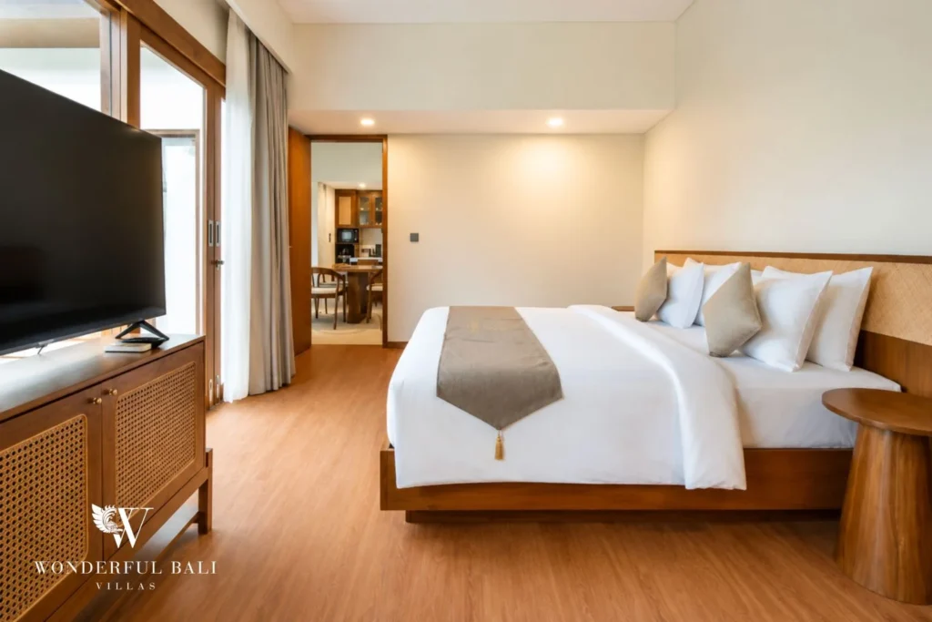 Bedroom with adjoining dining area access in Tumbak Bayuh, Bali
