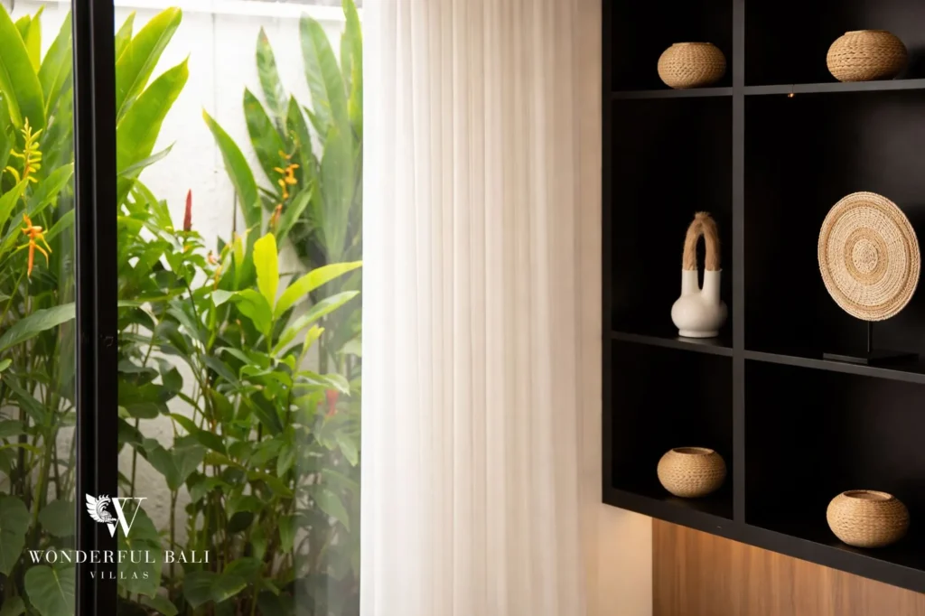 Decorative shelving niche detail, 2-bedroom villa in Petitenget, Seminyak