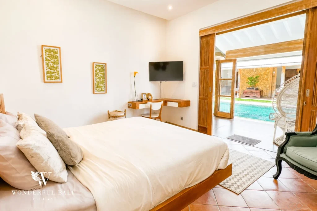 Modern bedroom with clean lines, 4-bedroom family villa in Mertasari, Kerobokan