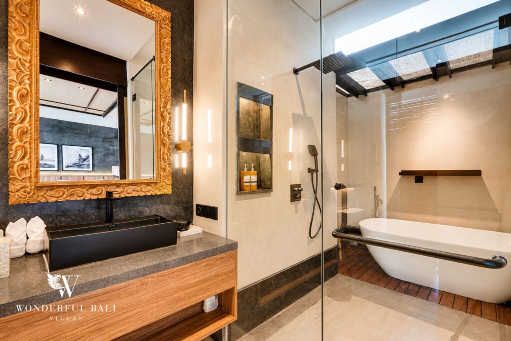 5BR Freehold Luxury New Built Villa in Canggu photo 26