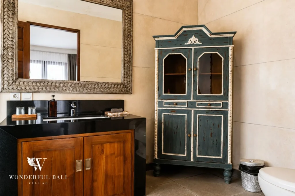 Wooden wardrobe and storage in the bedroom, 4-bedroom villa in Berawa, Canggu
