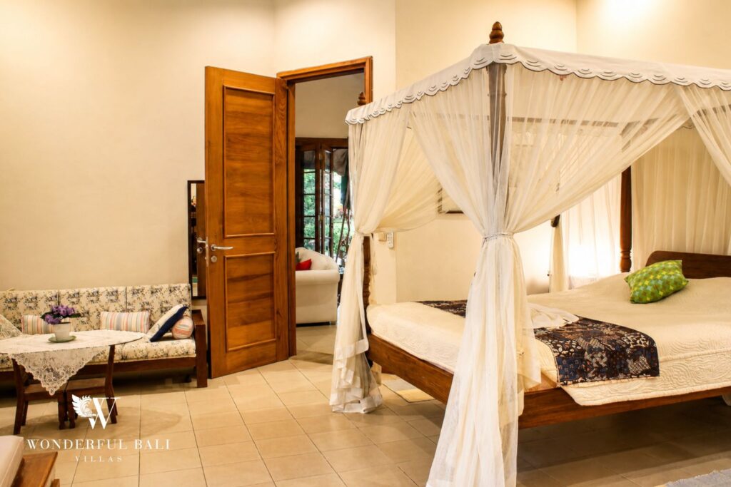 4BR Western Colonial Designed Villa in Saba, Gianyar photo 4