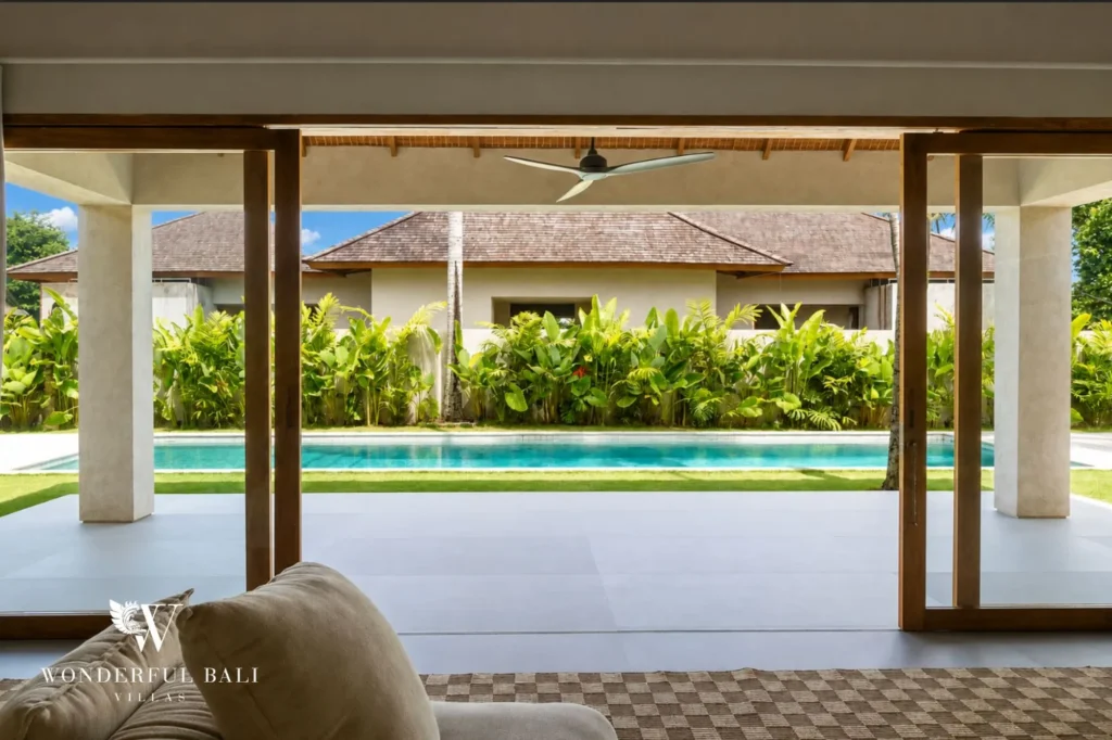 Open pavilion living with pool view, 4-bedroom villa in Kaba-Kaba, Tabanan