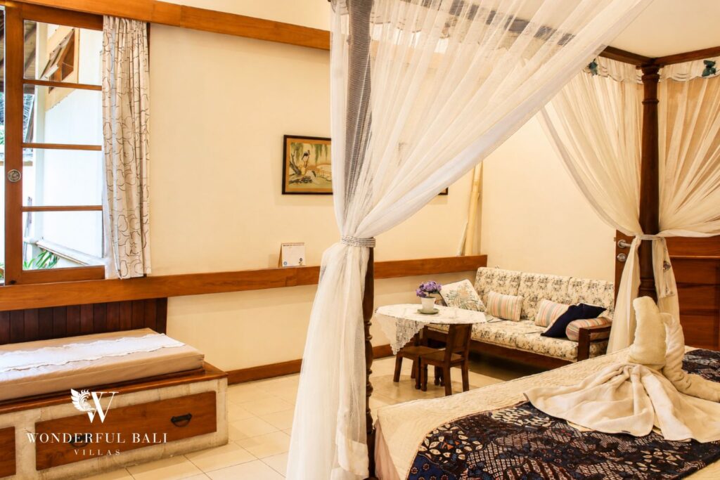 4BR Western Colonial Designed Villa in Saba, Gianyar photo 8