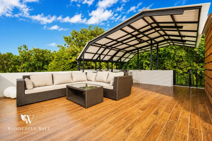 3BR villa for monthly rent Jimbaran — rooftop terrace with timber deck