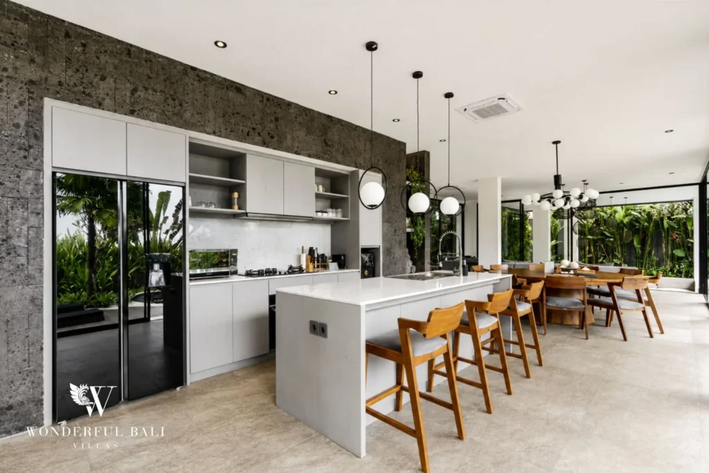 5BR villa for long-term rent Cemagi — kitchen with island and bar