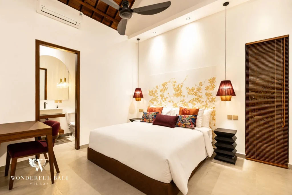 3BR villa for monthly rent Canggu — bedroom with ceiling fan