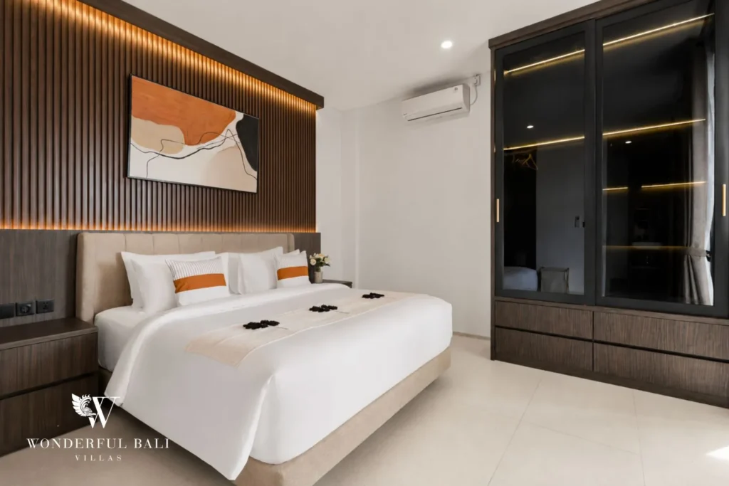monthly villa rental pererenan — ensuite bedroom with wardrobe