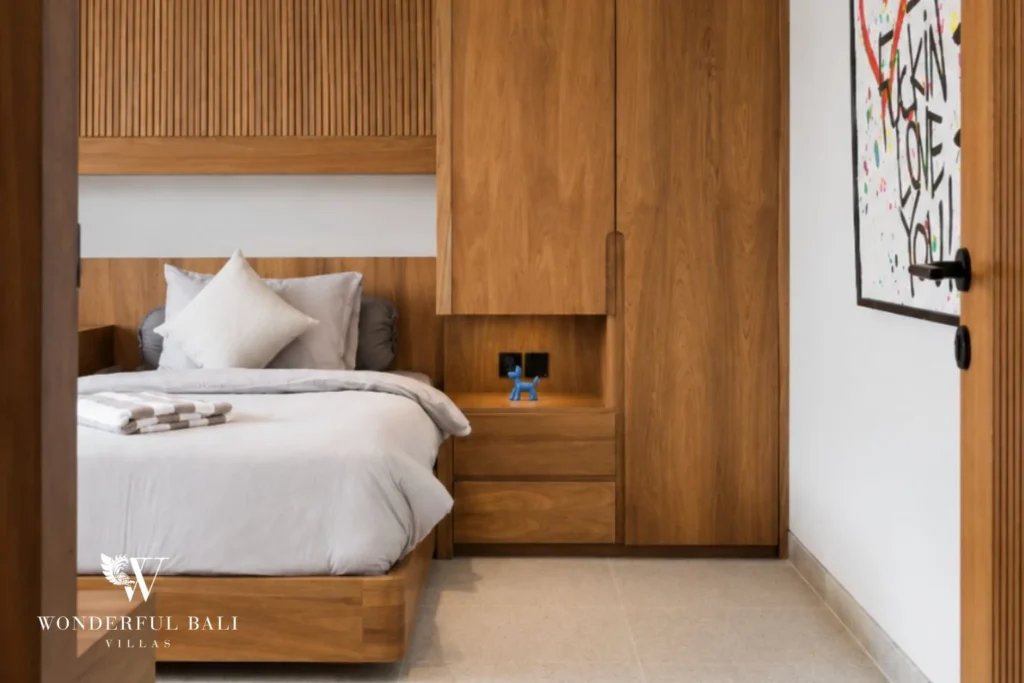 monthly villa rental cemagi — bedroom wood panel