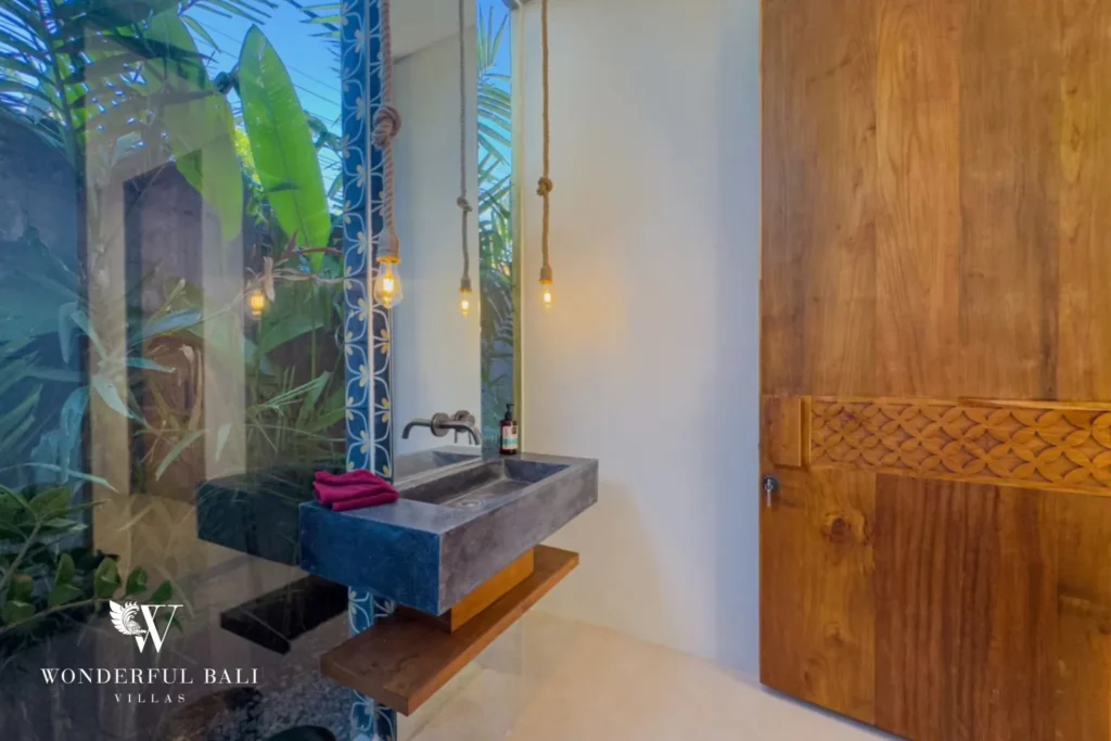 Villa exterior with garden and lawn at villa in Umalas, Bali