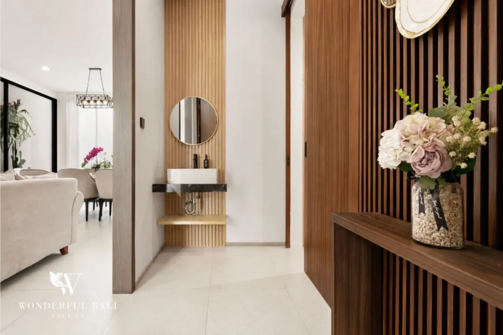 monthly villa rental pererenan — ensuite bedroom with seating area