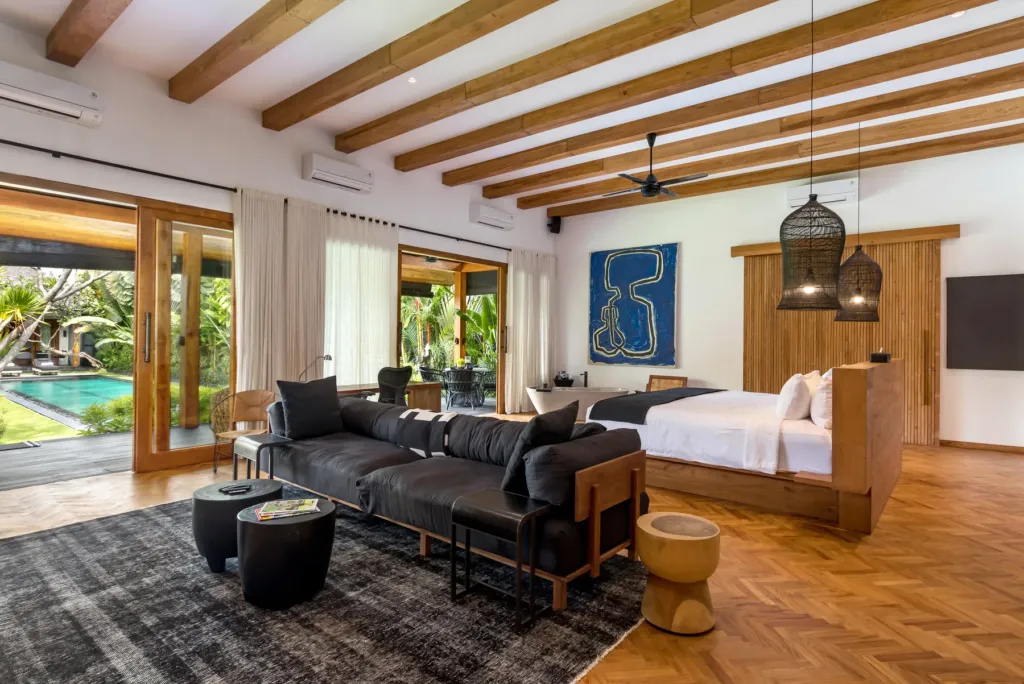 Master suite at Villa Wolfe, Seminyak