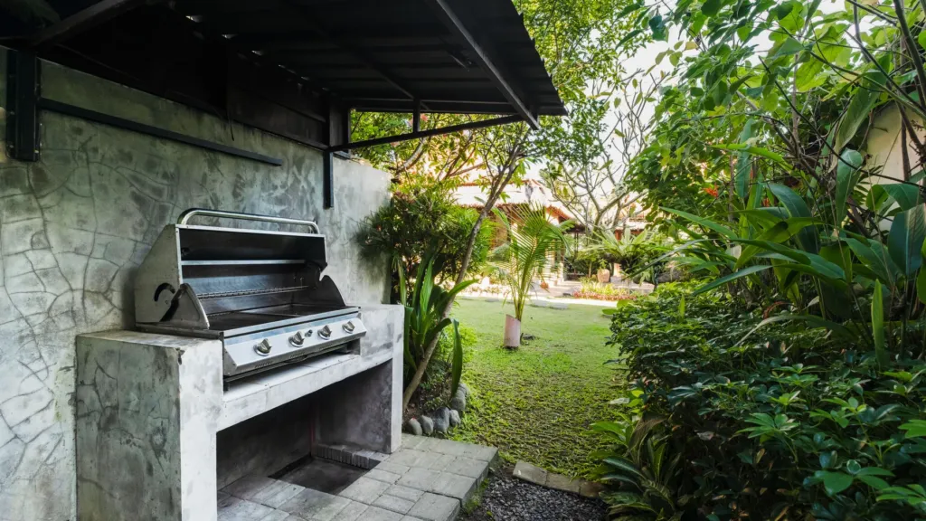 BBQ area at Villa Desa Roro, Berawa