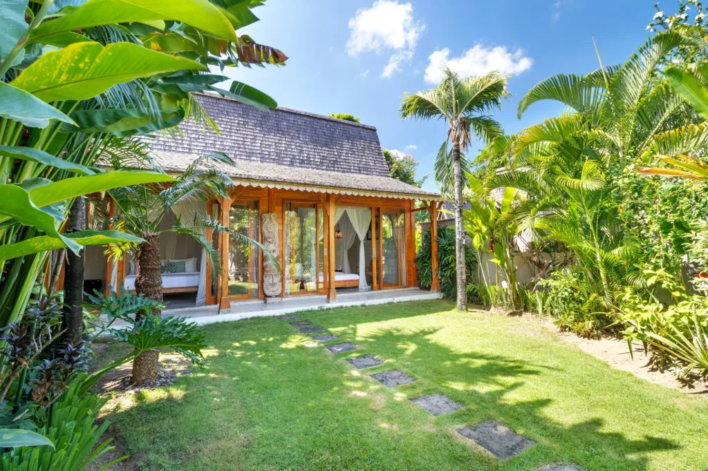 Little Mannao, Kerobokan — garden, little Mannao, a private villa