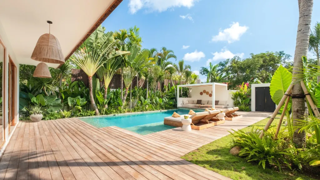 Villa Chagall — private pool in Canggu, Bali