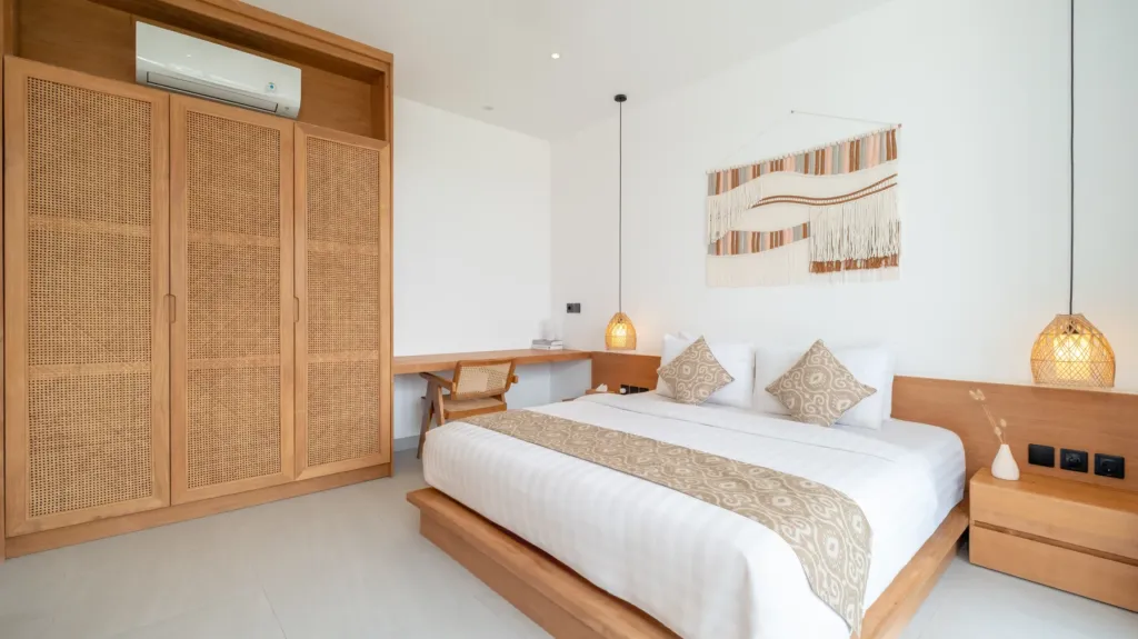 Loona Palm Villa 1 first bedroom with ensuite in Canggu, Bali