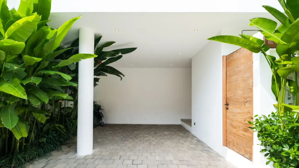 Loona Palm Villa 1 private parking and entrance in Canggu, Bali