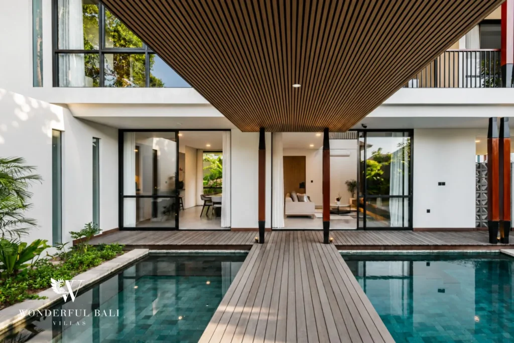 4BR resort villa in Jimbaran — covered outdoor walkway