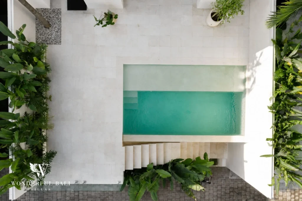 3BR ocean-view villa in Seseh — infinity pool with tropical greenery