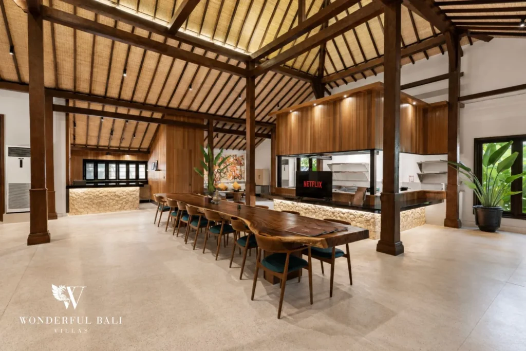 4BR resort villa in Jimbaran — resort communal dining pavilion