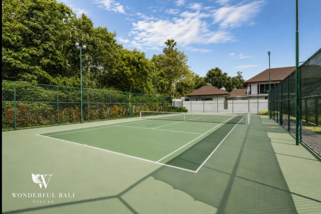 4BR resort villa in Jimbaran — resort tennis court