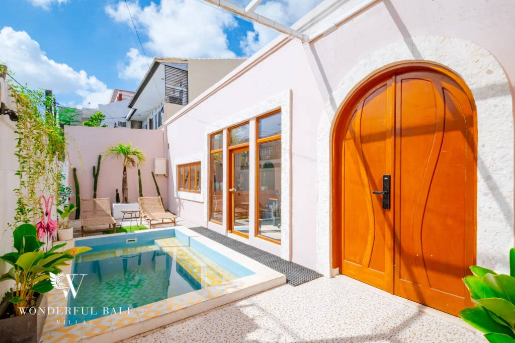 4BR villa for rent in Padonan, Canggu — pool arched gate