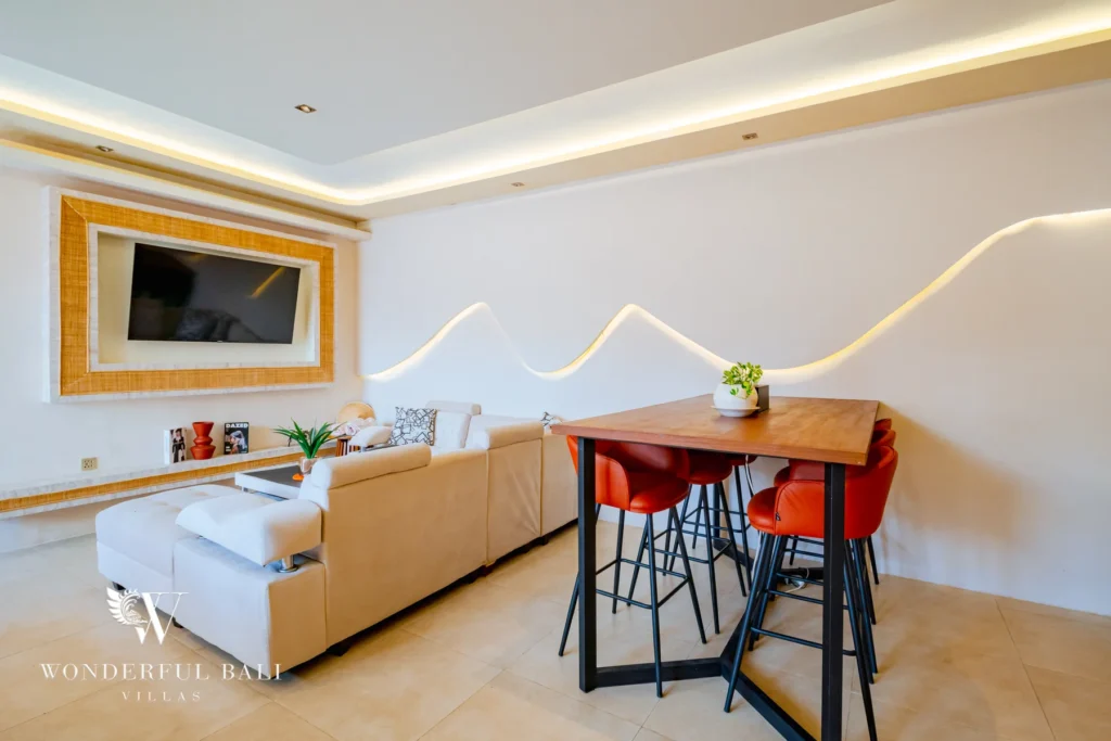 4BR villa for rent in Padonan, Canggu — living and dining