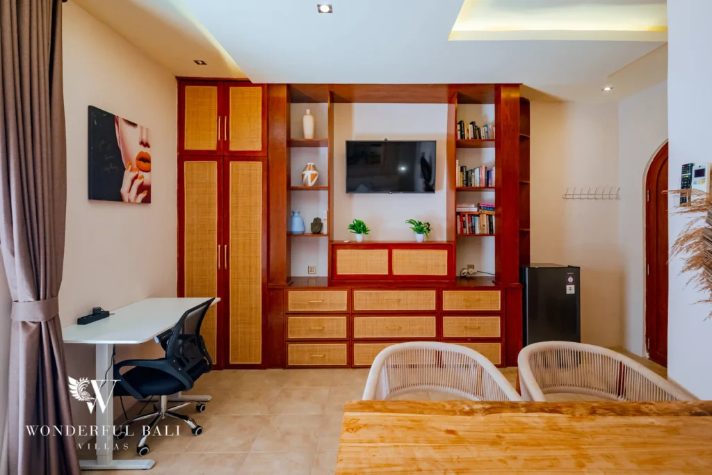 4BR villa for rent in Padonan, Canggu — bedroom 3 workspace