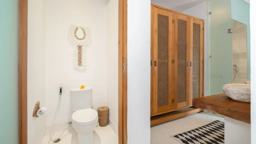 Twin bedroom ensuite bathroom at Villa Metisse, a 4-bedroom private-pool villa in Seminyak, Bali