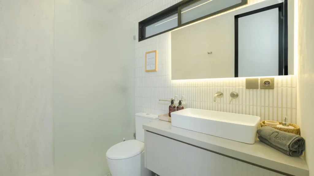 Villa Nala 2, Uluwatu — bathroom, bingin, Uluwatu