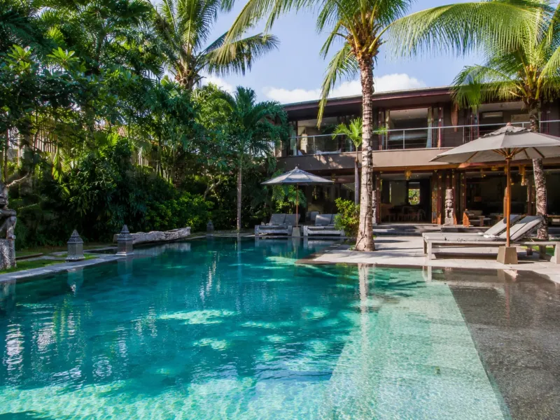 Villa Yoga — 7BR Garden Estate Villa with 15m Pool and Yoga Bale in Seminyak
