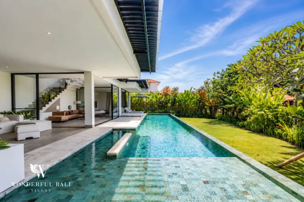 4BR villa for rent in Babakan, Canggu — pool, 14m lap pool and tropical garden