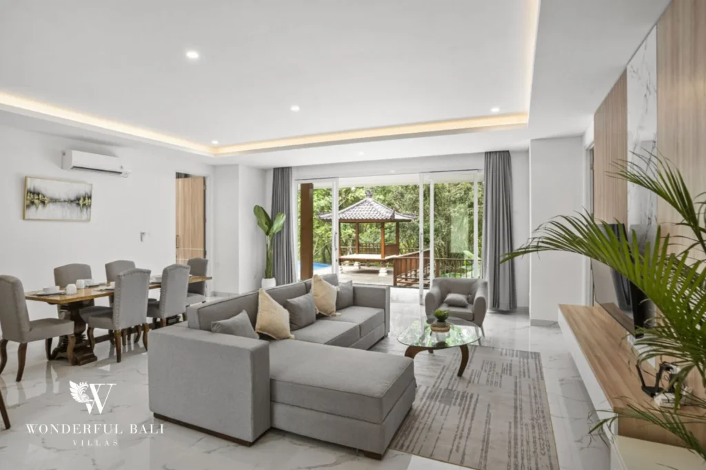 Open-plan living and dining with marble floors in a 3-bedroom villa in Kaba-Kaba Bali
