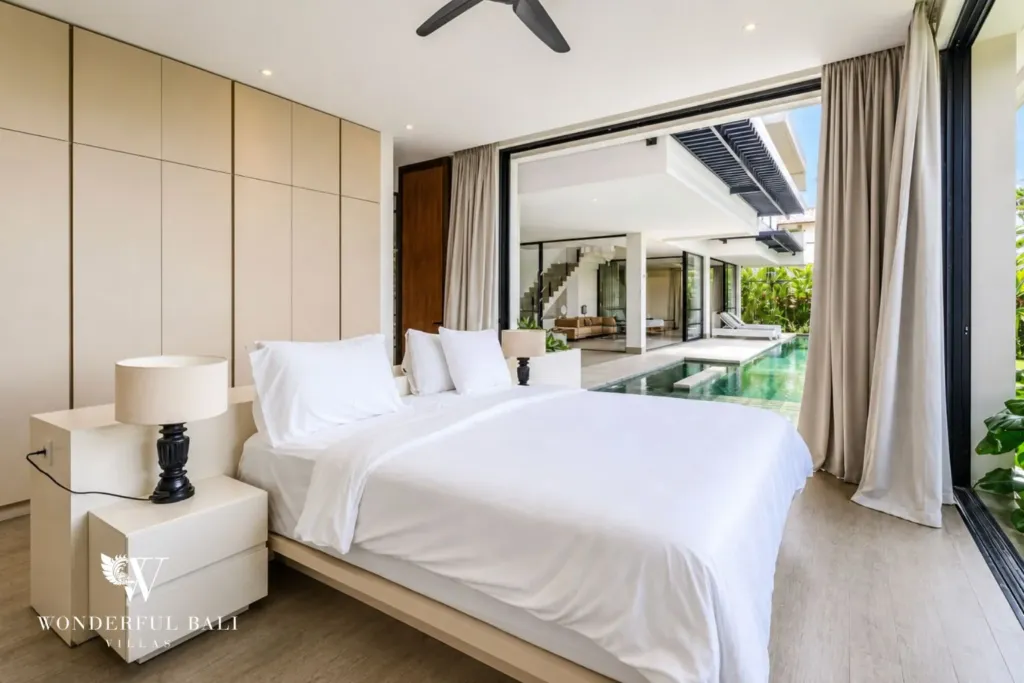 4BR villa for rent in Babakan, Canggu — bedroom, opening to the pool