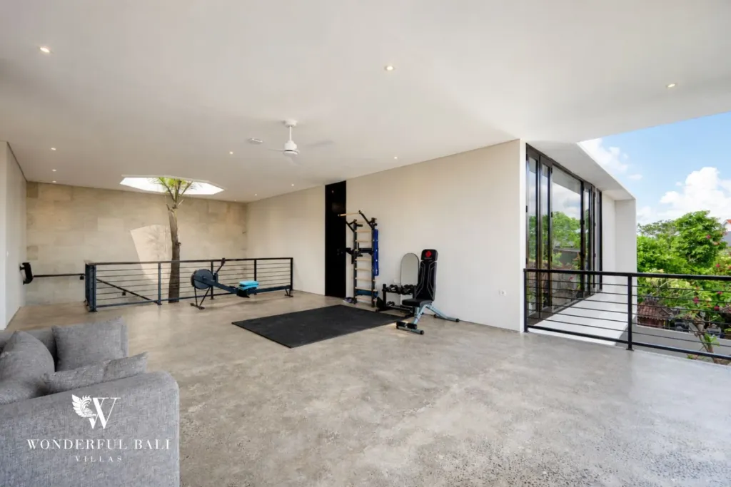 4BR villa for rent in Seminyak — gym, gym room opening onto the upper balcony